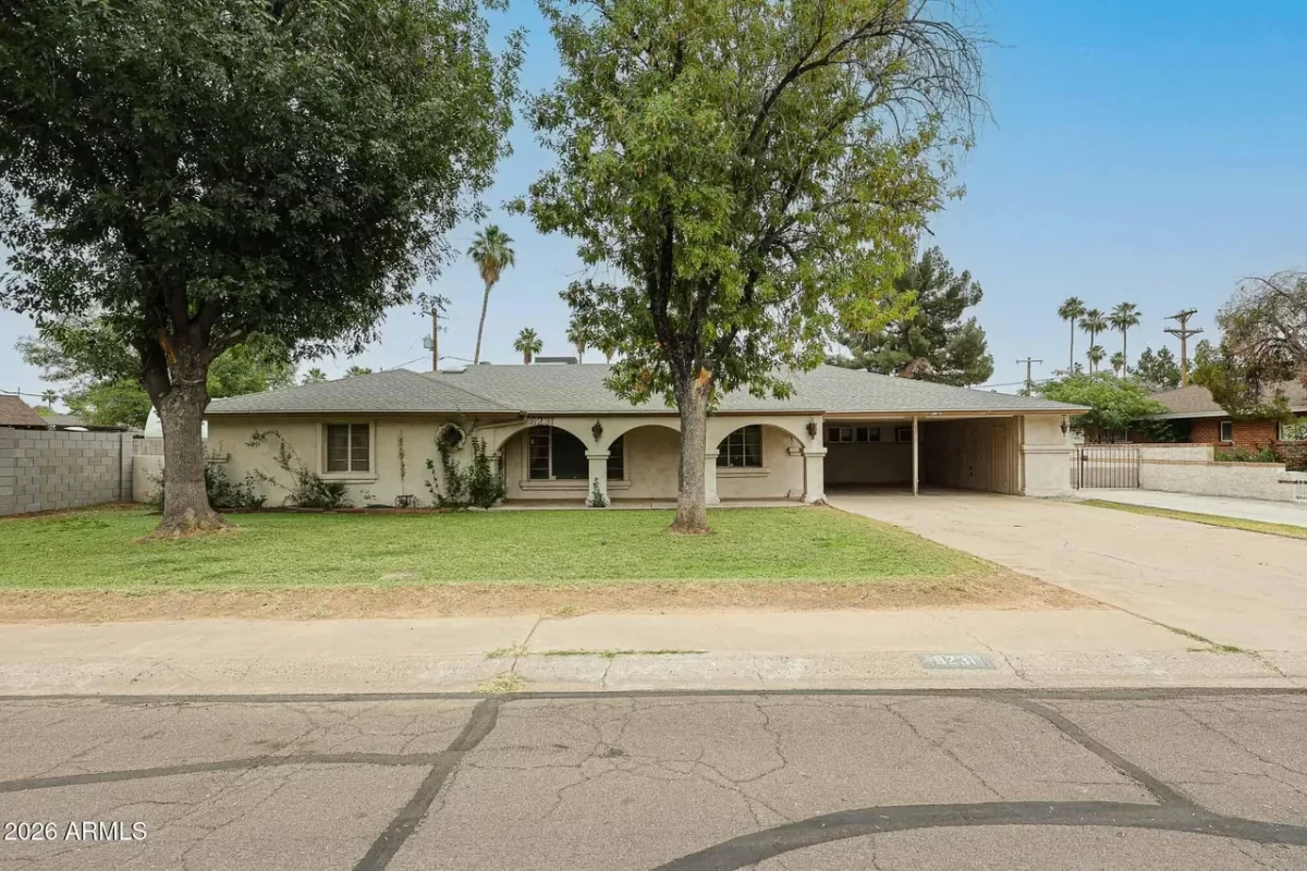3BR House for Sale in Glendale, AZ