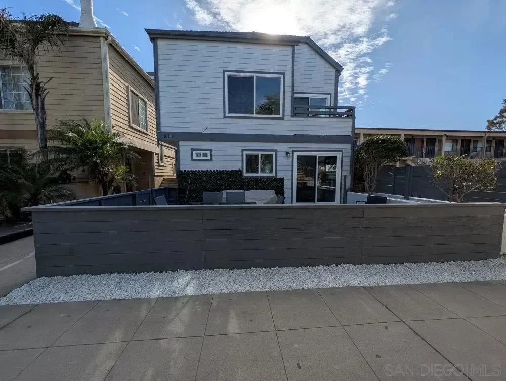 6BR Townhouse for Rent in San Diego, CA