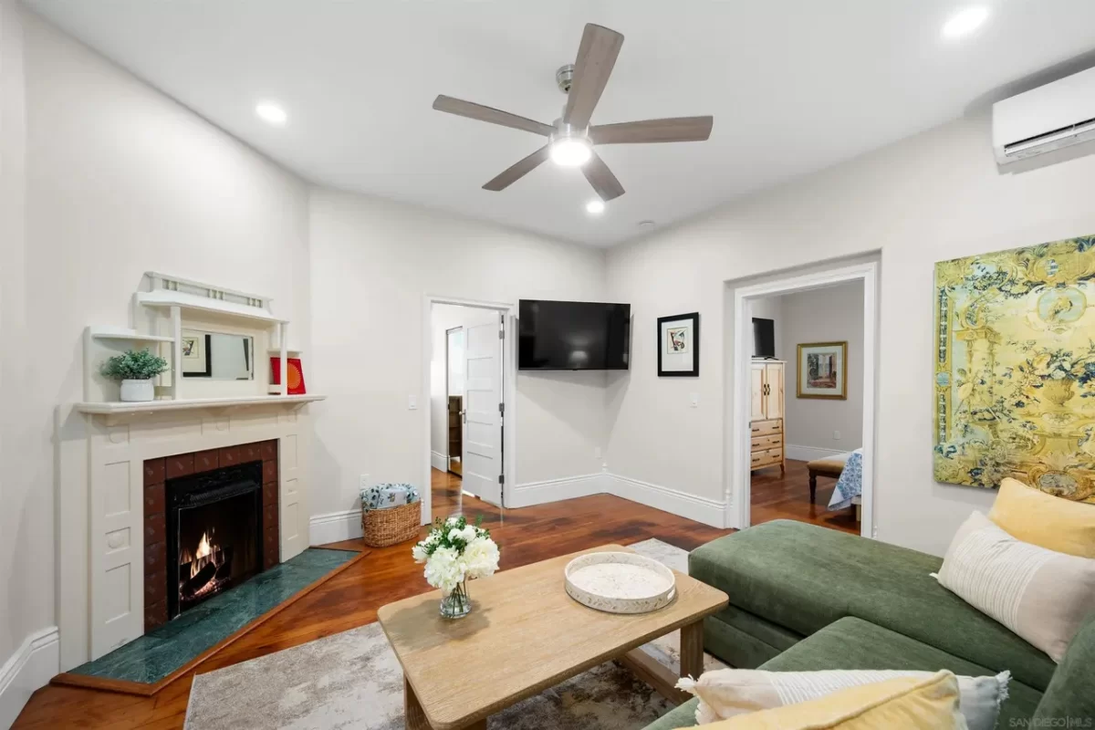 2BR Condo for Rent in San Diego, CA