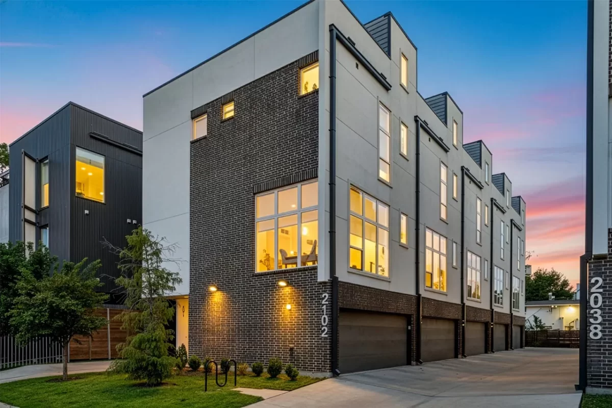 2BR Condo for Sale in Dallas, TX