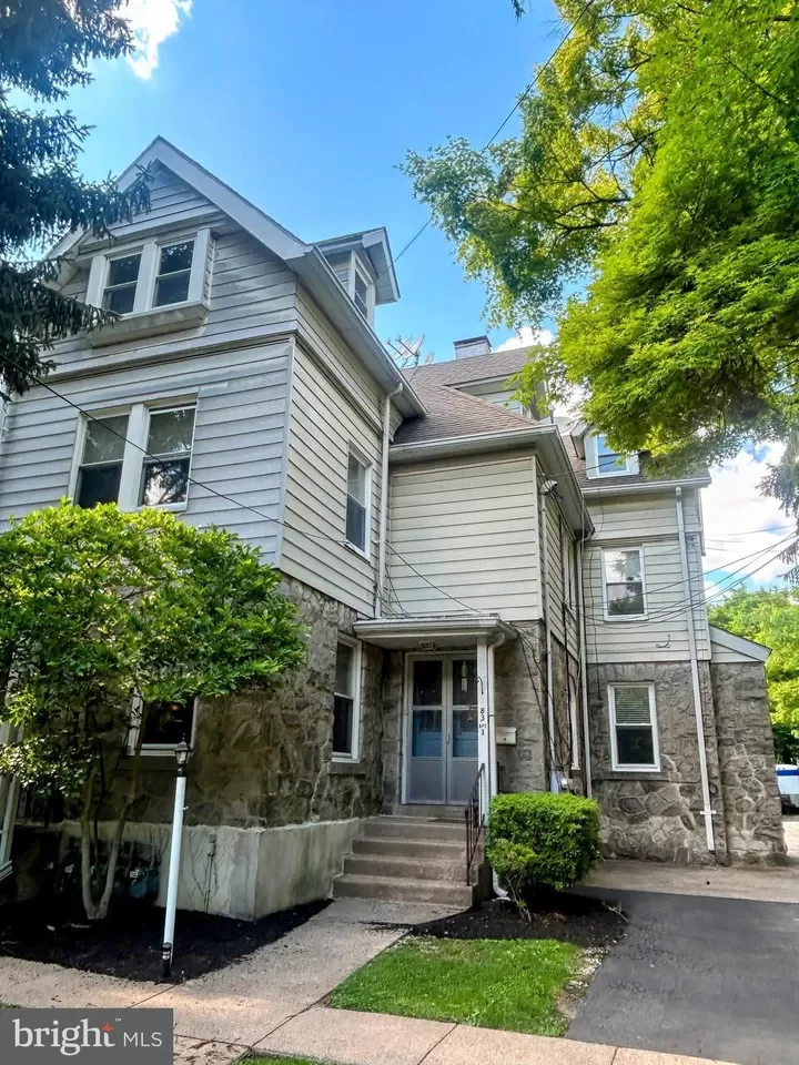 2BR Townhouse for Rent in Lansdowne, PA