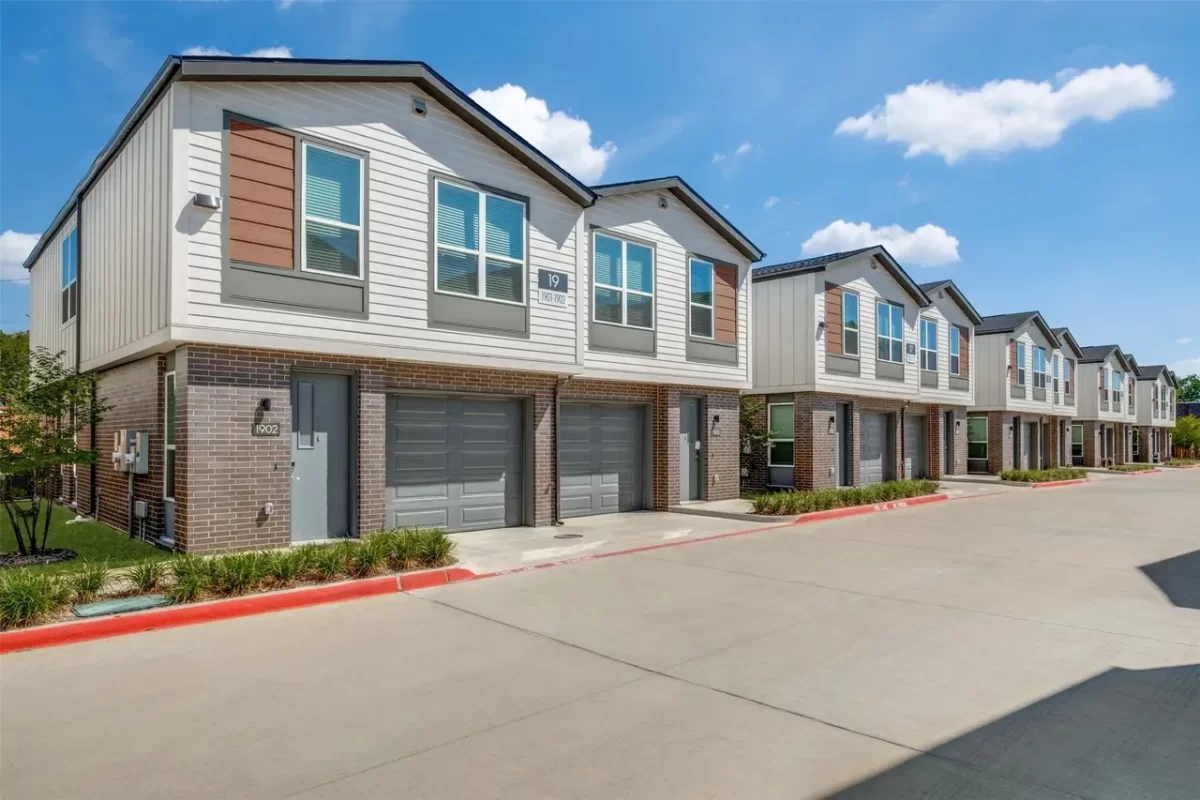 2BR Condo for Rent in Dallas, TX
