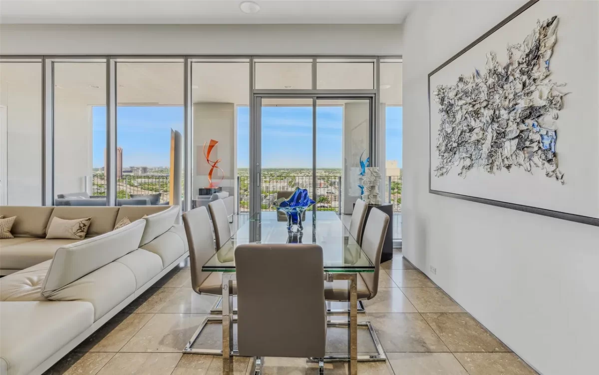 2BR Condo for Sale in Dallas, TX