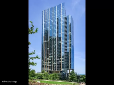 2BR Condo for Sale in Chicago, IL