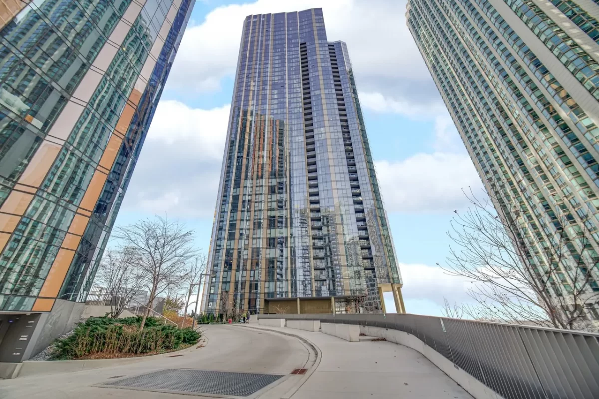 1BR Condo for Sale in Chicago, IL