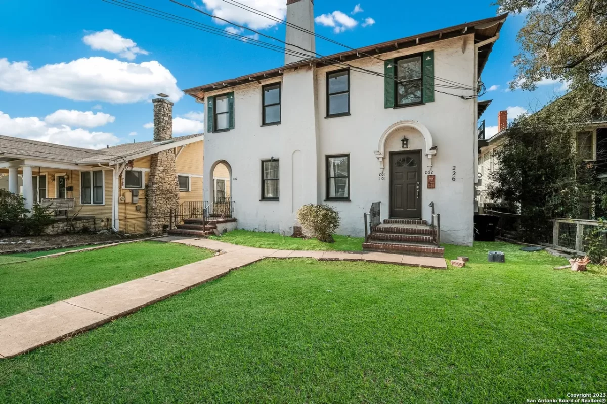 2BR House for Rent in San Antonio, TX