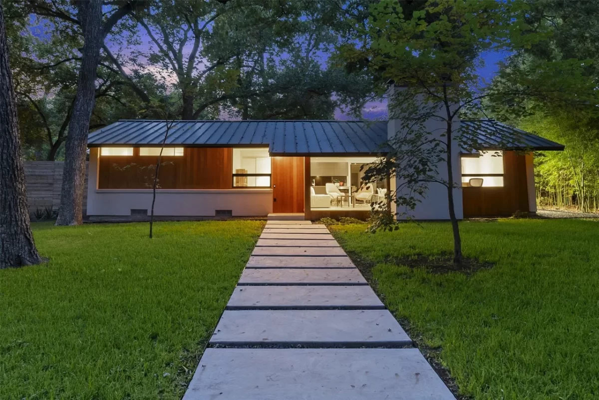 3BR House for Rent in Dallas, TX