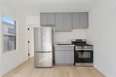 2BR House for Rent in Los Angeles, CA