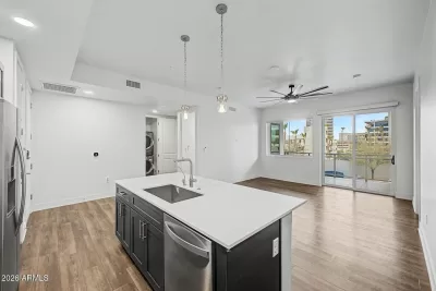 2BR Apartment for Rent in Phoenix, AZ