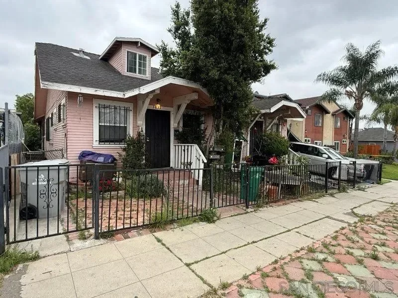 6BR Multi-Family for Sale in San Diego, CA