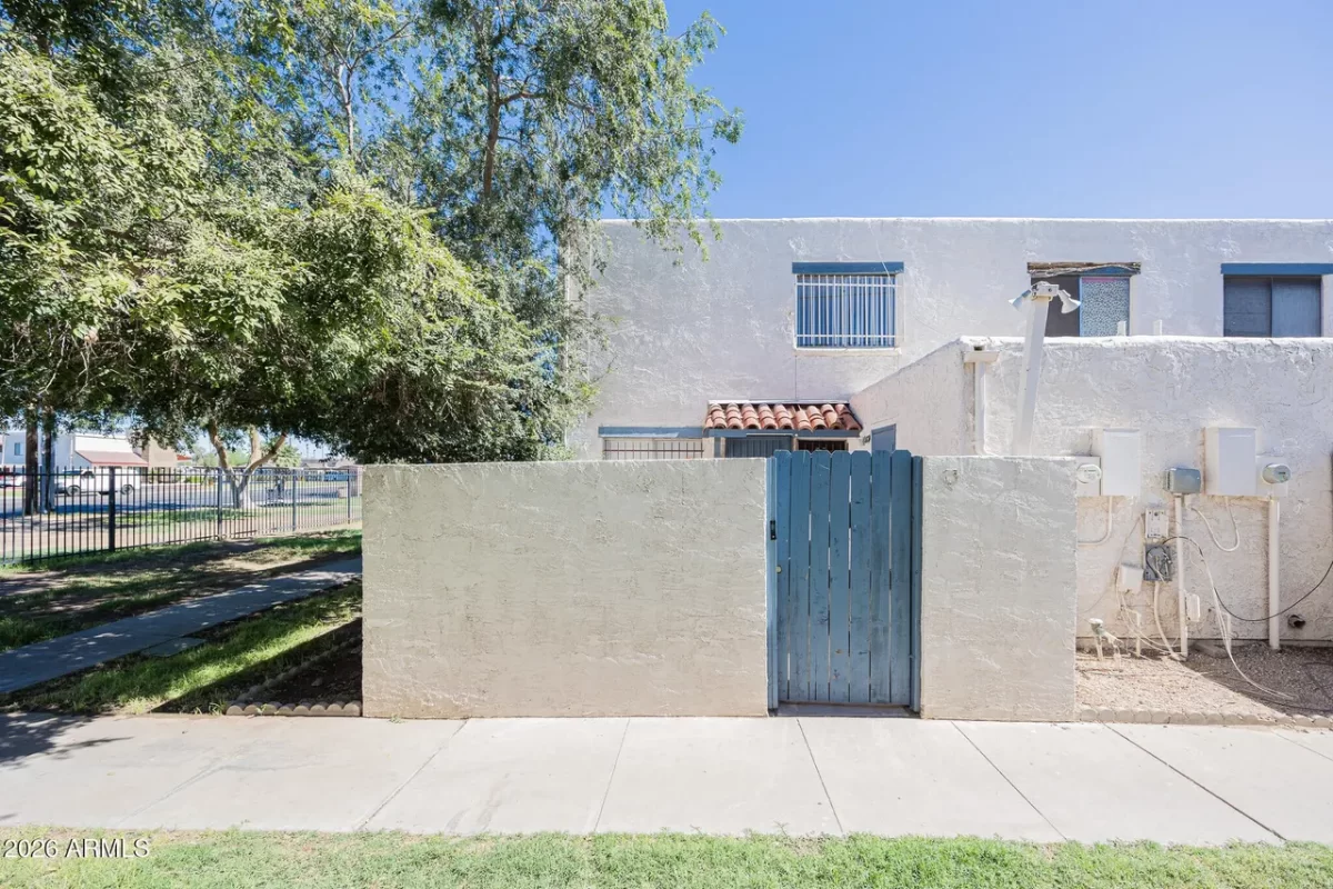 2BR Townhouse for Rent in Phoenix, AZ
