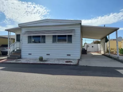 2BR Mobile Home for Sale in Chula Vista, CA