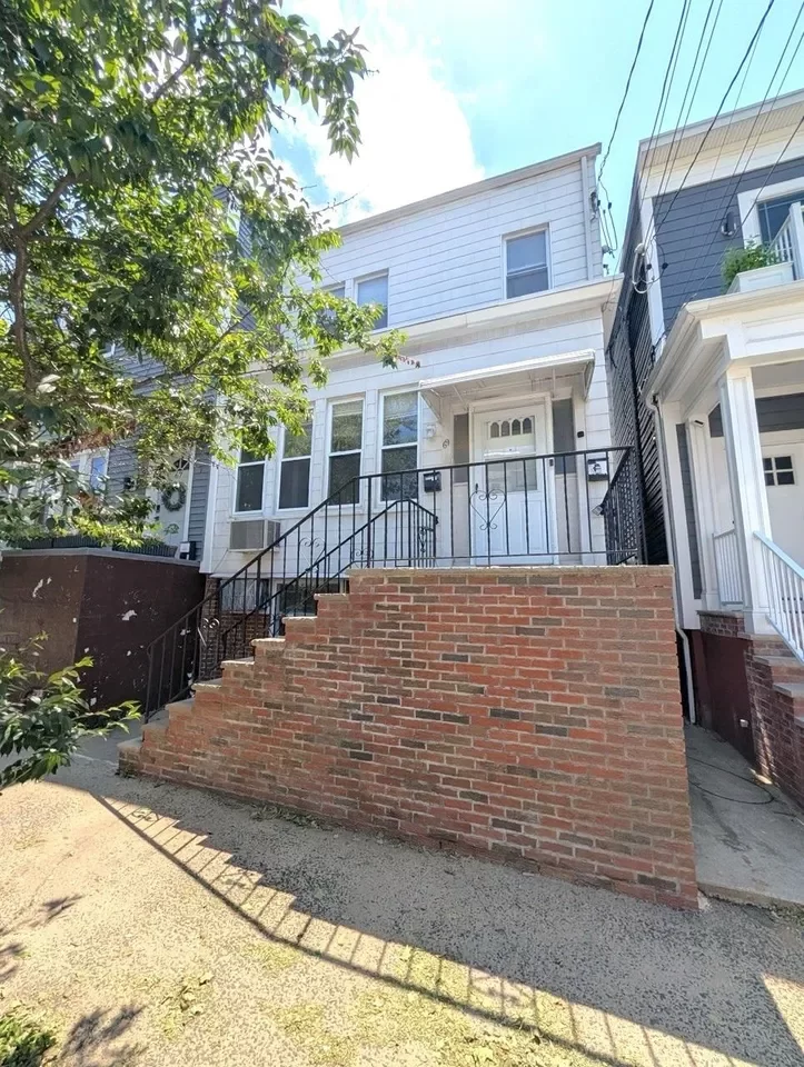 2BR Multi-Family for Rent in Jersey City, NJ