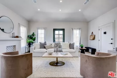 3BR Condo for Sale in Los Angeles, CA