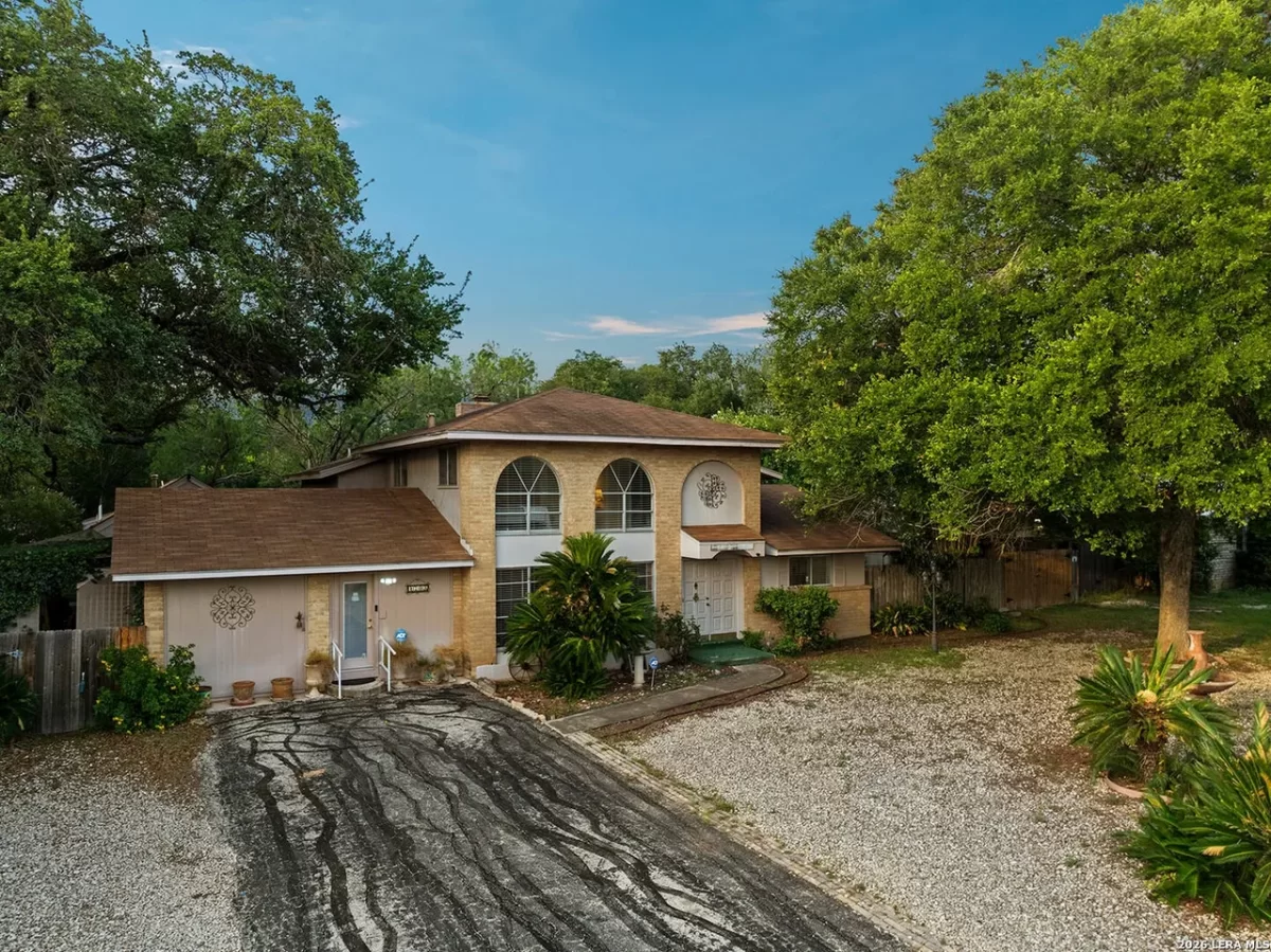 4BR House for Sale in San Antonio, TX