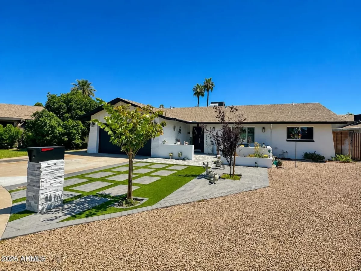 4BR House for Sale in Glendale, AZ