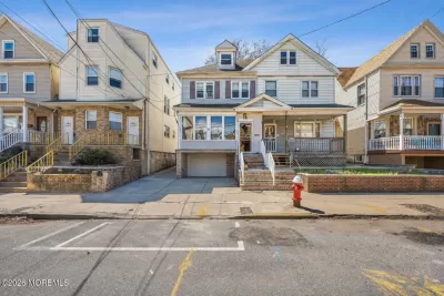 4BR House for Sale in Bayonne, NJ
