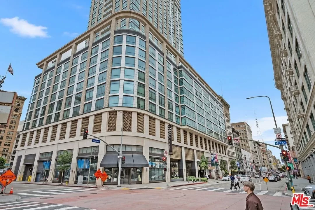 1BR Condo for Sale in Los Angeles, CA