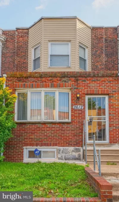 3BR Townhouse for Sale in Philadelphia, PA