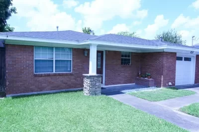 3BR House for Sale in Houston, TX