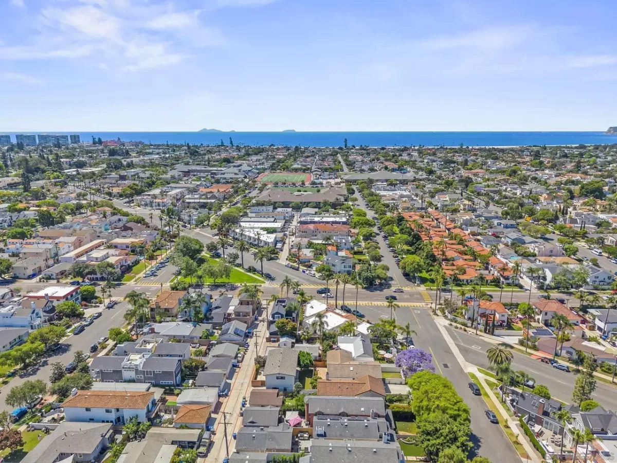 7BR Multi-Family for Sale in Coronado, CA