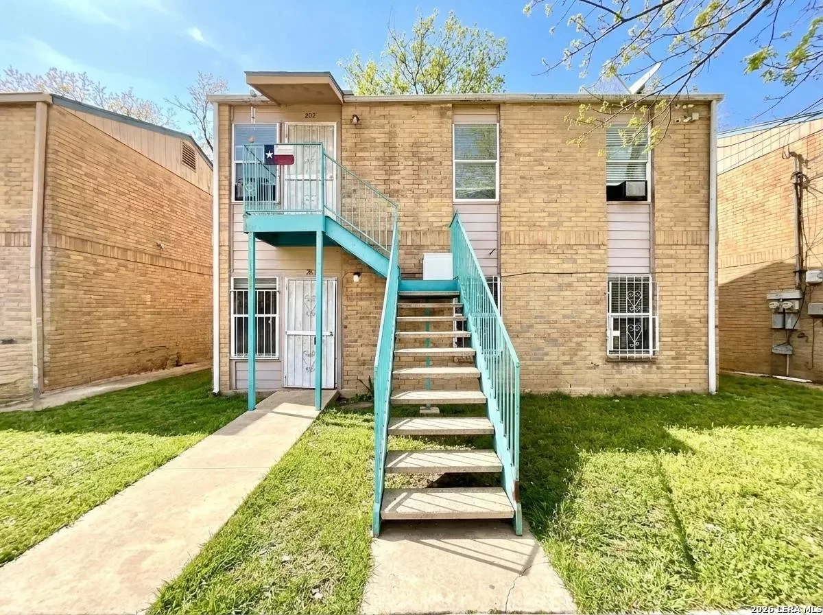 2BR House for Rent in San Antonio, TX