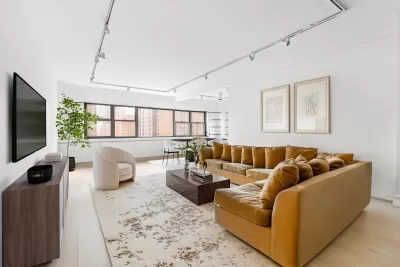 2BR Condo for Sale in Manhattan, NY