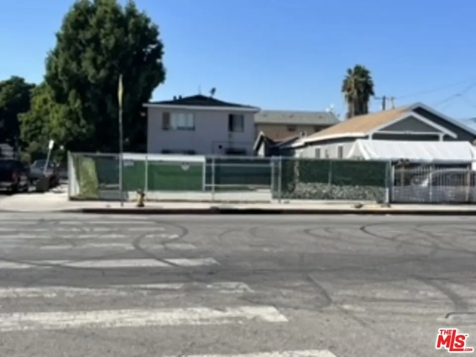 Land for Sale in Los Angeles, CA
