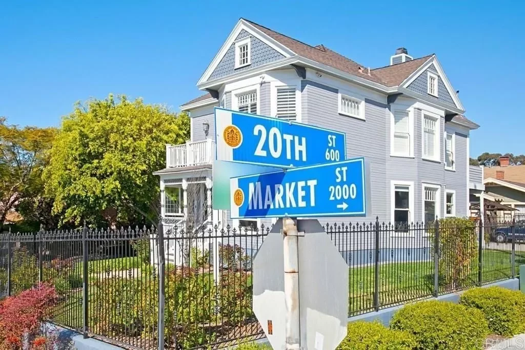 3BR House for Sale in San Diego, CA