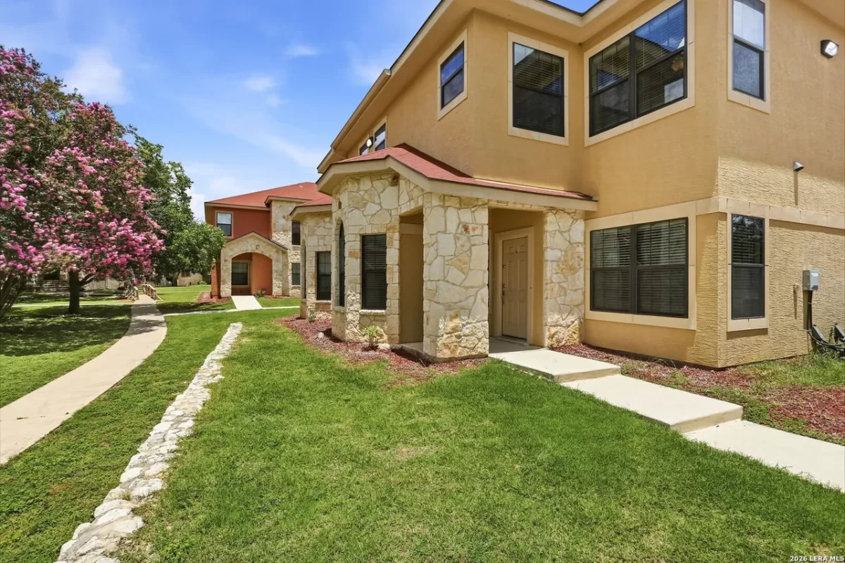 2BR Condo for Sale in San Antonio, TX