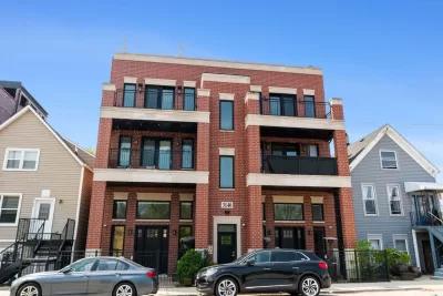 3BR Condo for Sale in Chicago, IL