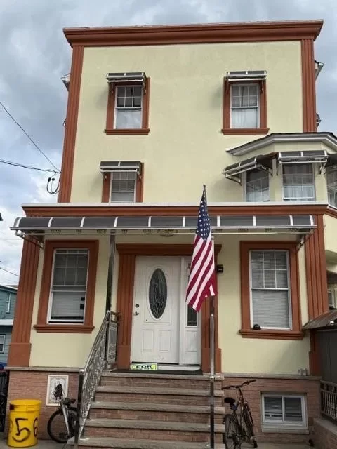 7BR Multi-Family for Sale in Fairview, NJ