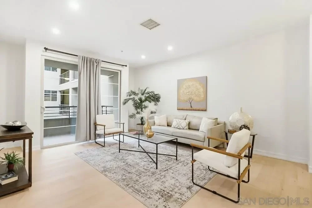 2BR Condo for Sale in San Diego, CA