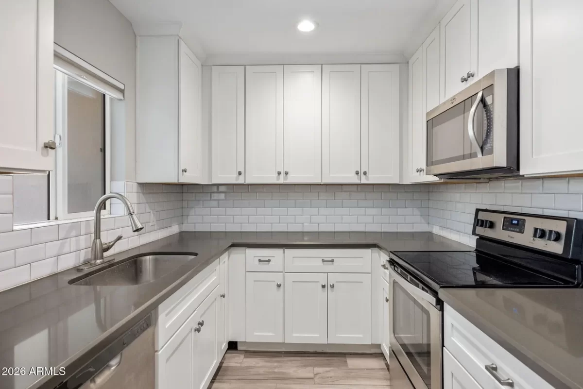 2BR Condo for Sale in Phoenix, AZ
