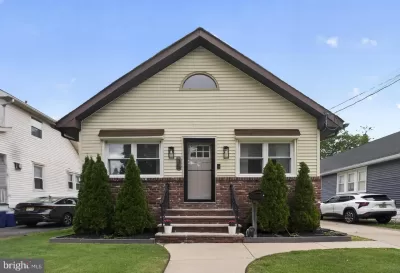 3BR House for Sale in Oaklyn, NJ