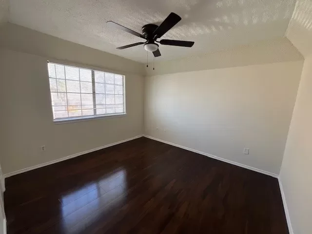 2BR Apartment for Rent in Dallas, TX