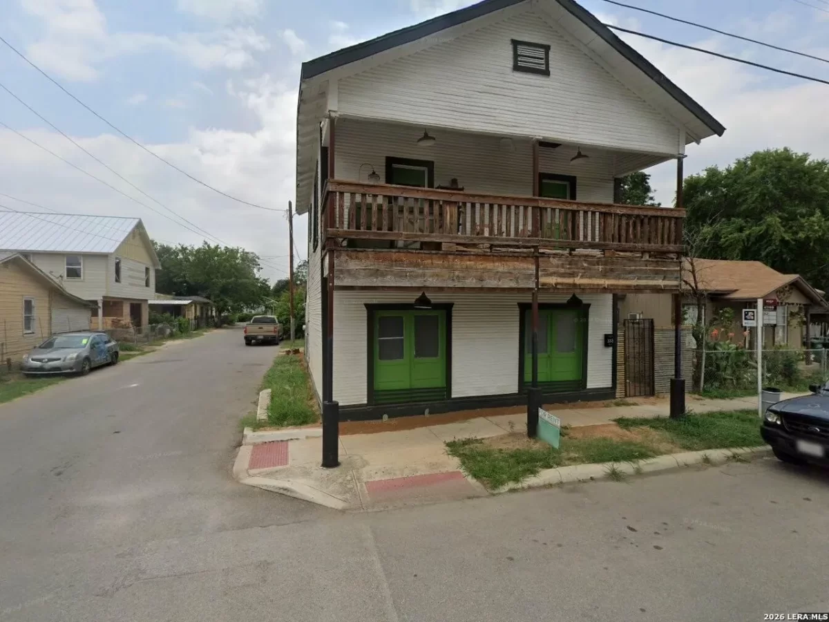 2BR House for Rent in San Antonio, TX
