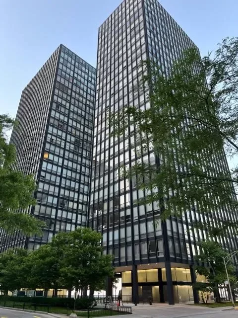 1BR House for Sale in Chicago, IL