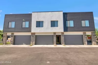 3BR Townhouse for Rent in Phoenix, AZ