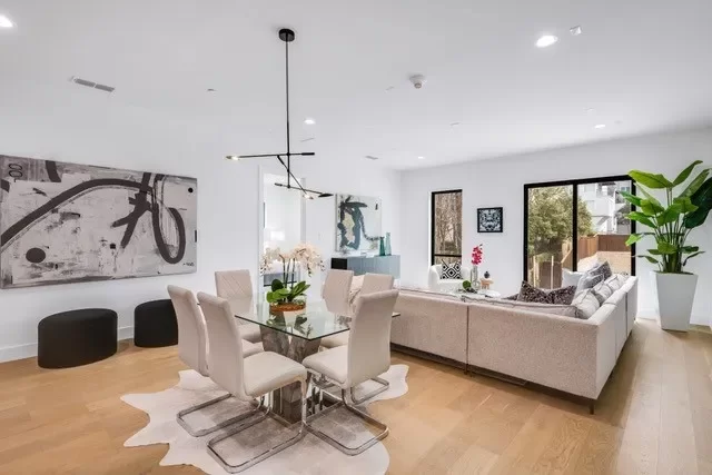 2BR Condo for Sale in Dallas, TX