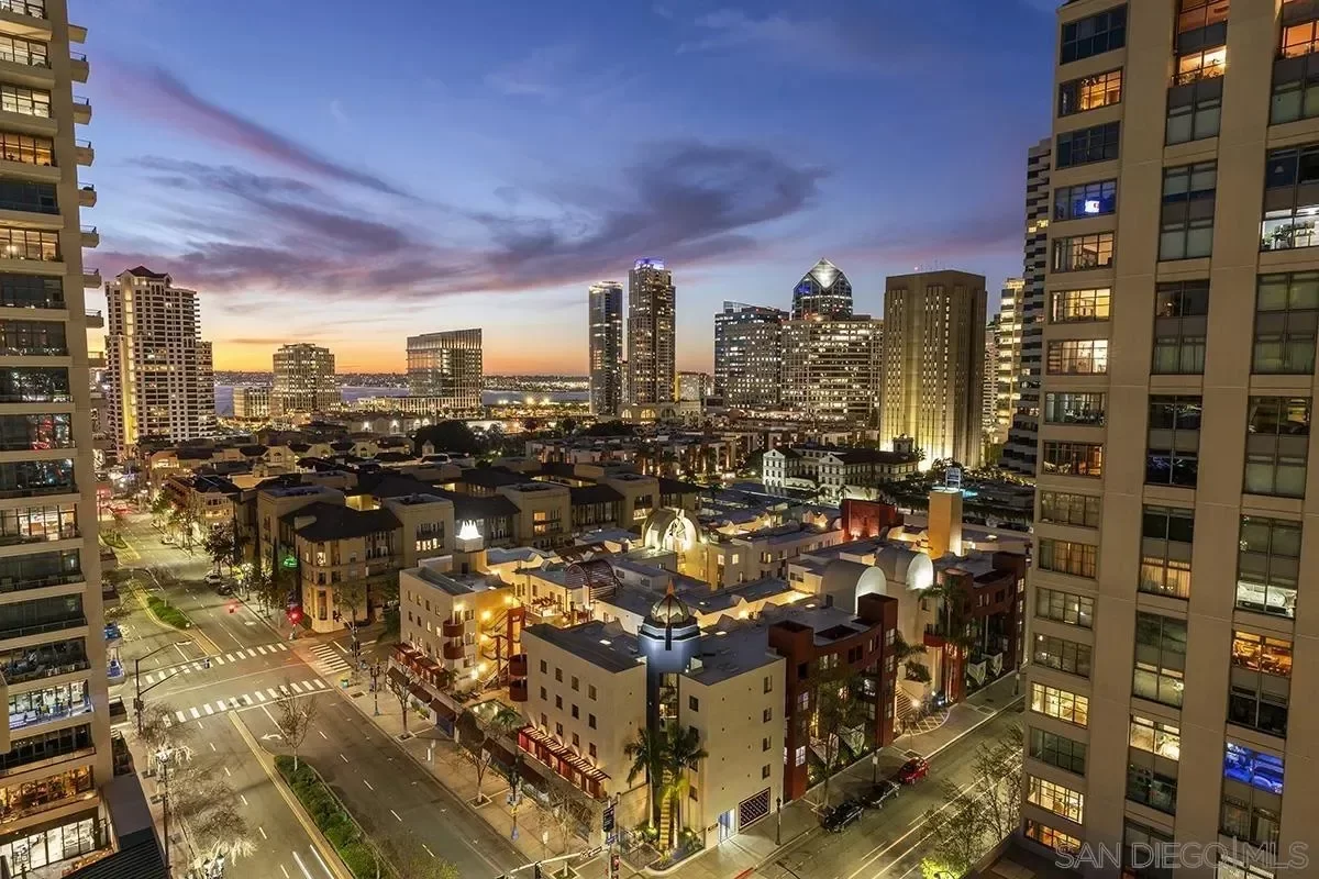 2BR Condo for Rent in San Diego, CA