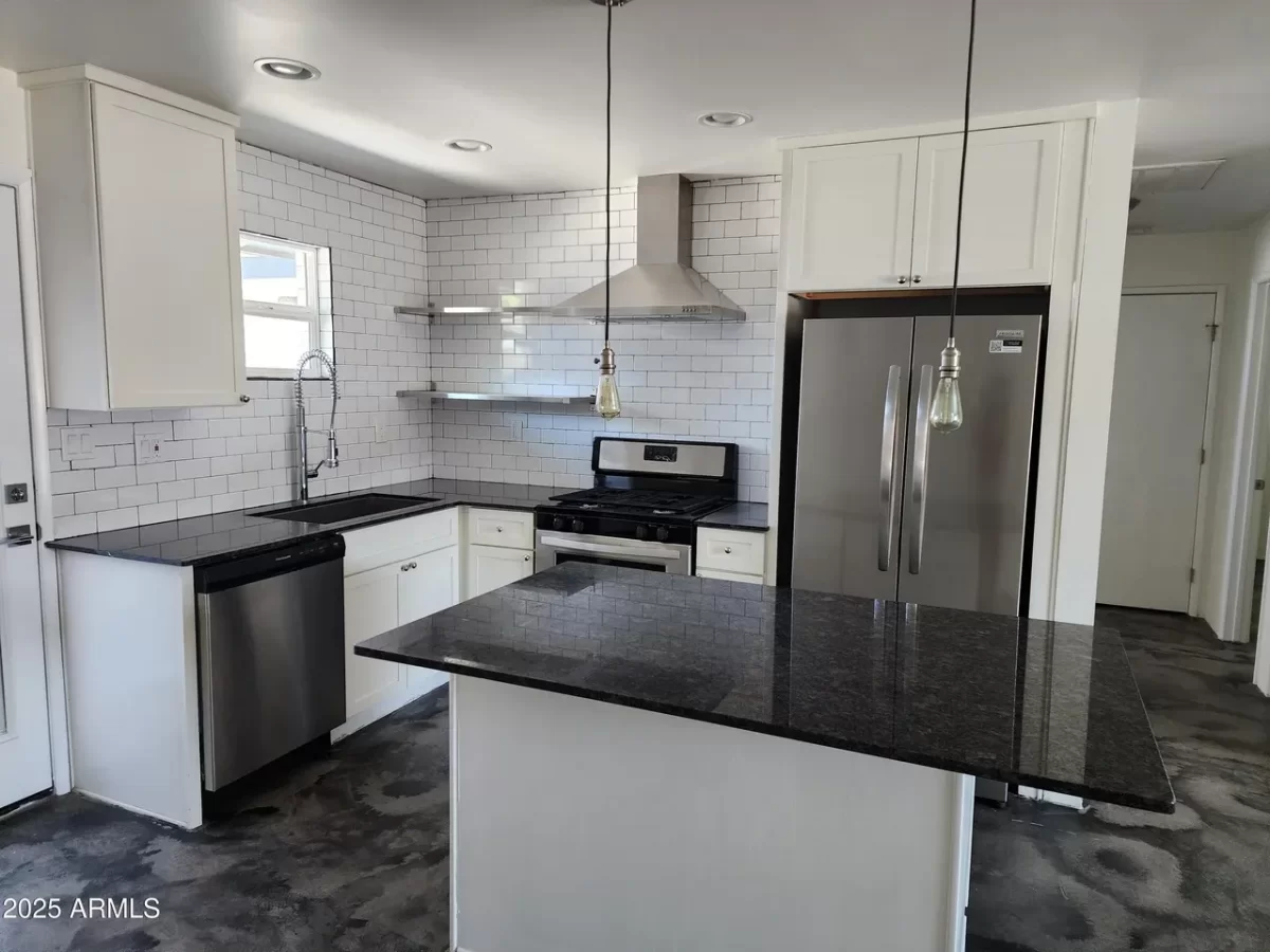 2BR Townhouse for Rent in Phoenix, AZ
