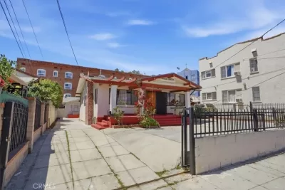 7BR Multi-Family for Sale in Los Angeles, CA