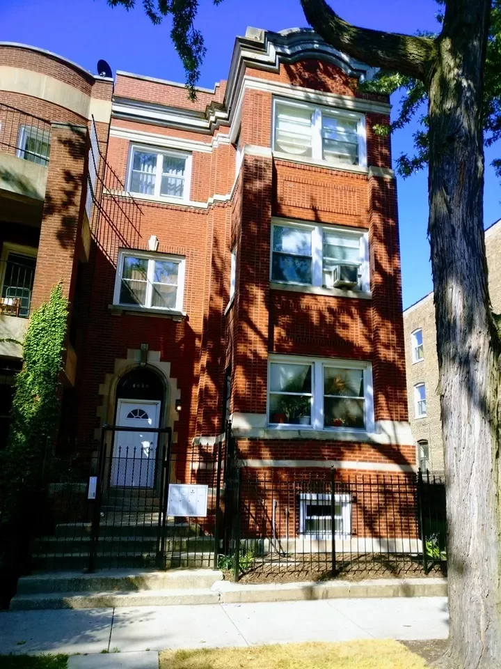 3BR Condo for Rent in Chicago, IL