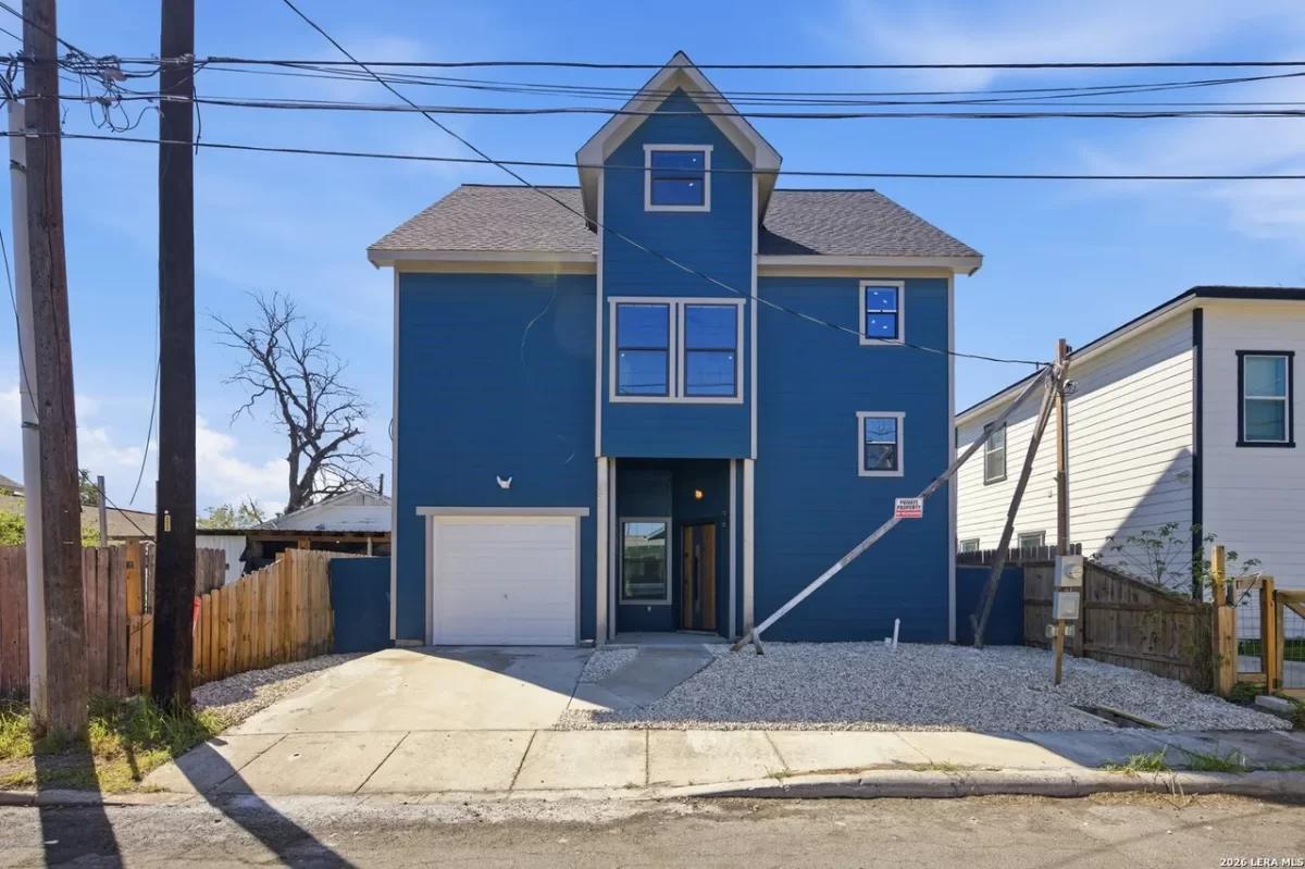 3BR House for Sale in San Antonio, TX