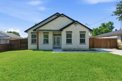 4BR House for Sale in Dallas, TX