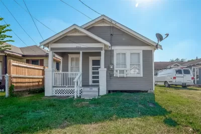 2BR House for Rent in Houston, TX