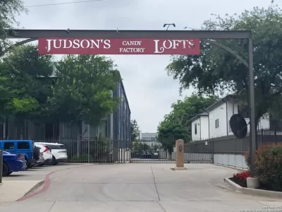 2BR House for Rent in San Antonio, TX