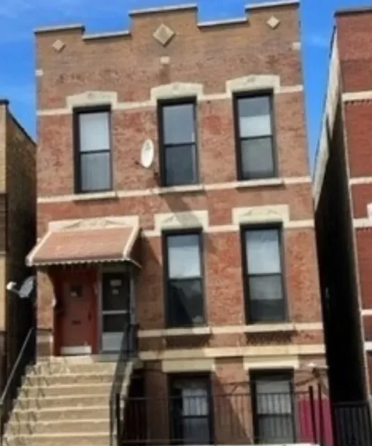 2BR Apartment for Rent in Chicago, IL