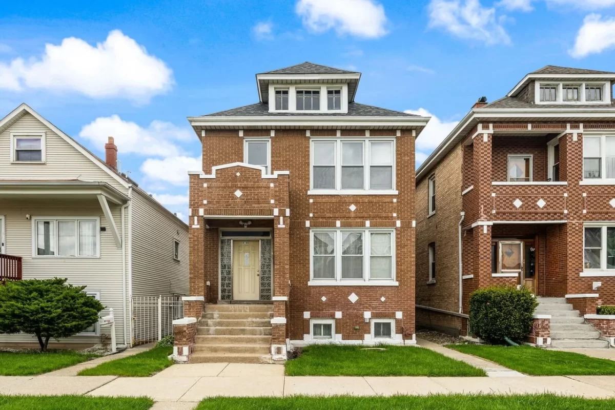 2BR Apartment for Rent in Chicago, IL